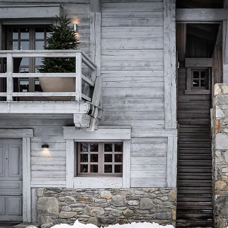 Apollo Chalet *
